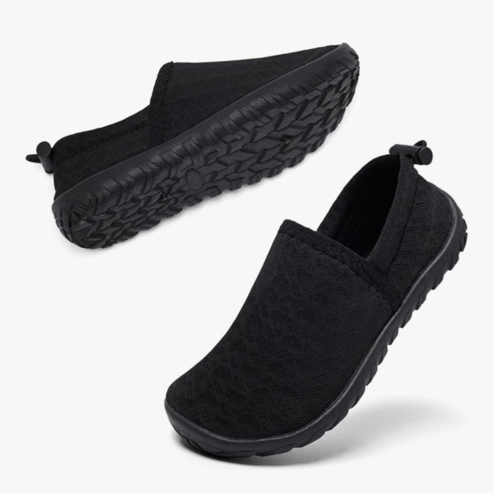 BRAND NEW TODDLERS WATER SHOES SIZE 10- 10/12